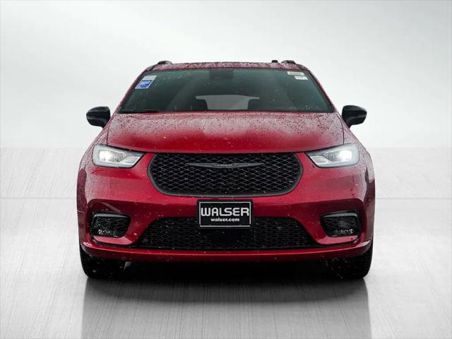 2026 Chrysler Pacifica Limited AWD