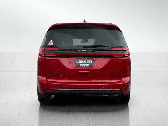 2026 Chrysler Pacifica Limited AWD