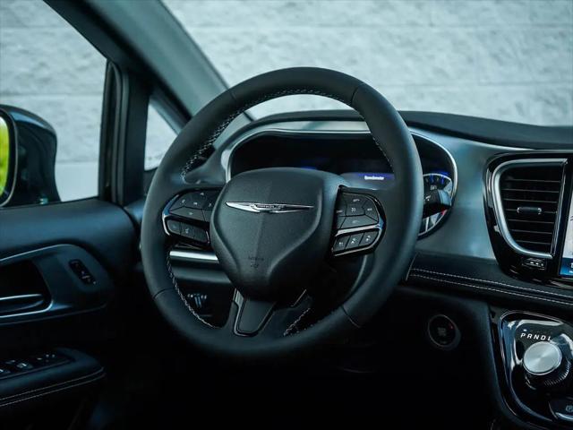 2026 Chrysler Pacifica Limited AWD