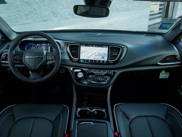 2026 Chrysler Pacifica Limited AWD