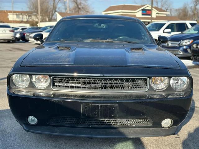 2013 Dodge Challenger SXT Plus