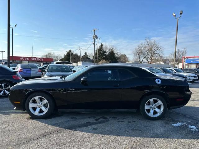 2013 Dodge Challenger SXT Plus