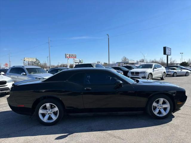 2013 Dodge Challenger SXT Plus