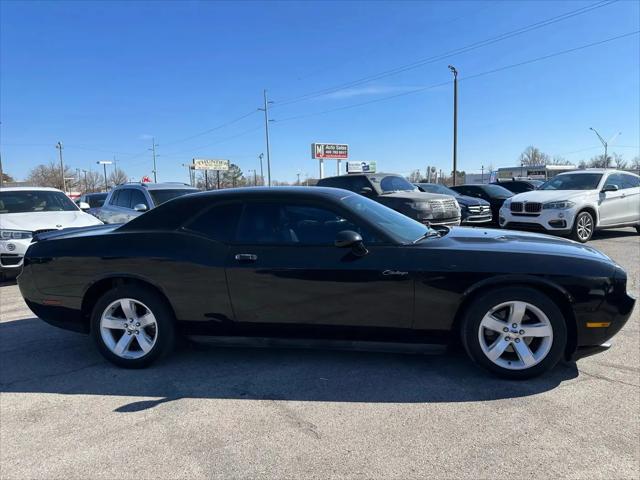 2013 Dodge Challenger SXT Plus