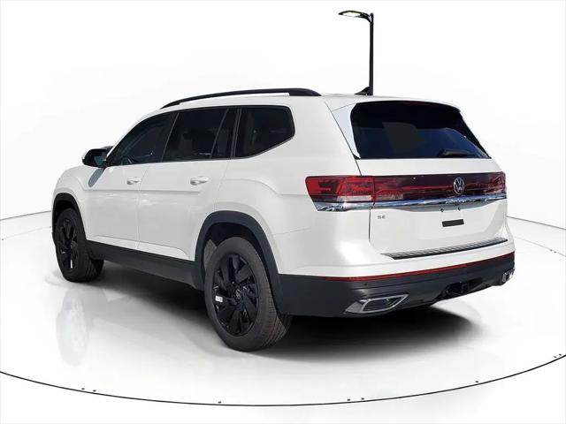 2026 Volkswagen Atlas SE with Technology