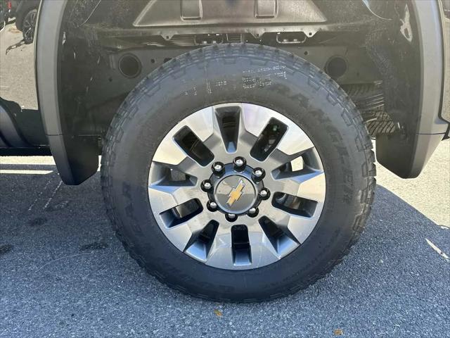 2026 Chevrolet Silverado 2500HD Crew Cab, Standard Bed, WT, 4WD