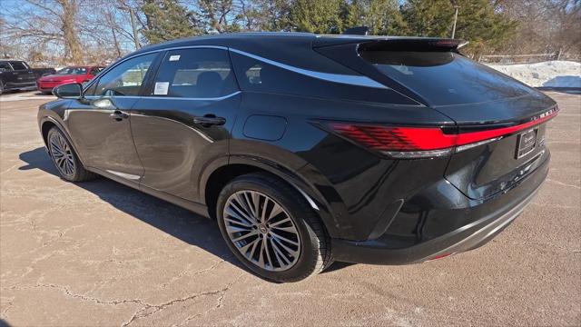 2026 Lexus RX 450h+ Luxury