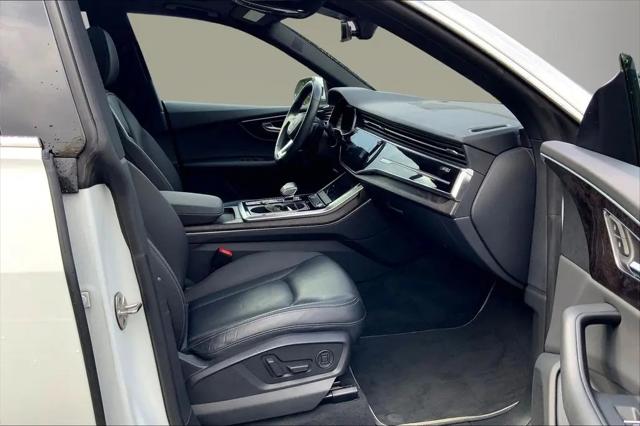 2021 Audi Q8 Premium Plus 55 TFSI quattro Tiptronic