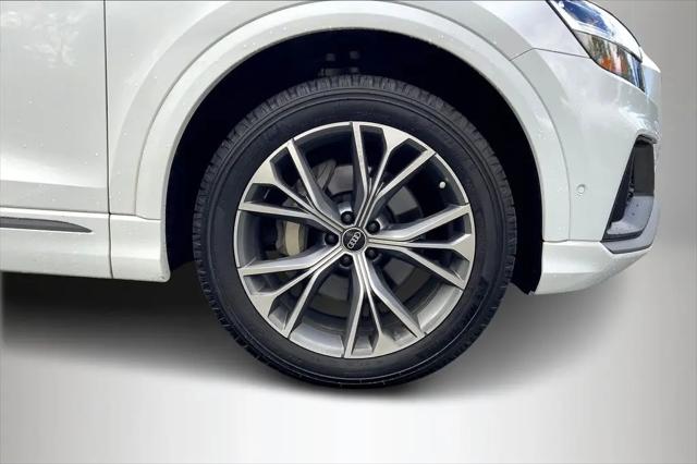 2021 Audi Q8 Premium Plus 55 TFSI quattro Tiptronic