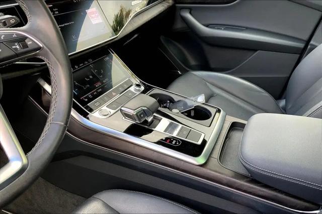 2021 Audi Q8 Premium Plus 55 TFSI quattro Tiptronic