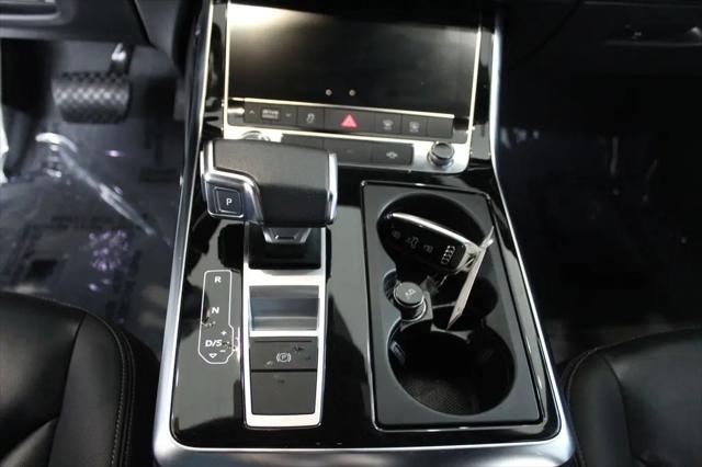 2023 Audi Q8 Premium 55 TFSI quattro Tiptronic