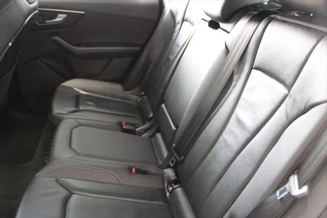2023 Audi Q8 Premium 55 TFSI quattro Tiptronic