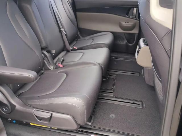 2026 Kia Carnival MPV LXS