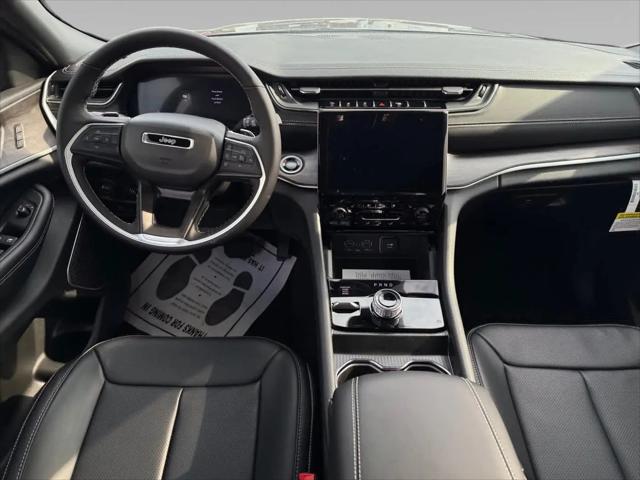 2025 Jeep Grand Cherokee L Limited 4x4