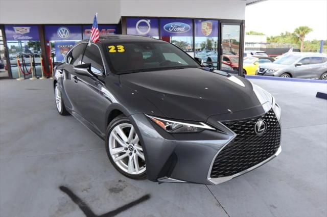 2023 Lexus IS 300 300