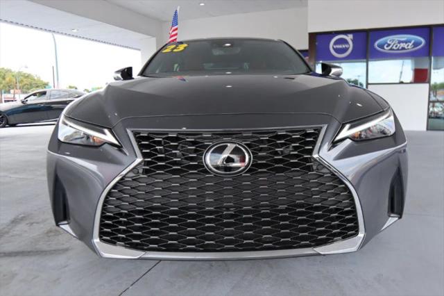 2023 Lexus IS 300 300