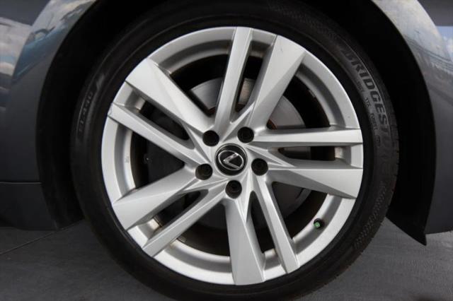 2023 Lexus IS 300 300