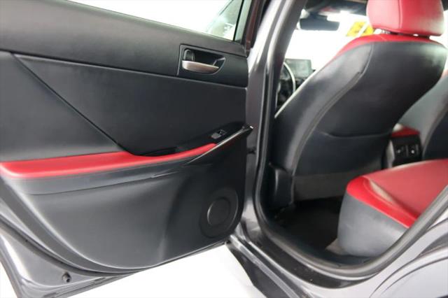 2023 Lexus IS 300 300