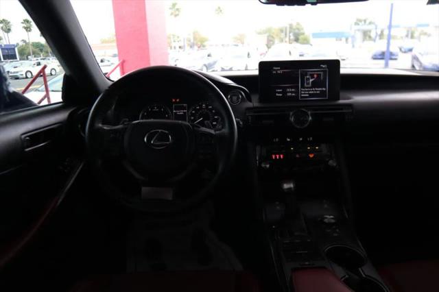 2023 Lexus IS 300 300