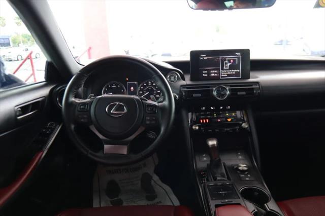 2023 Lexus IS 300 300