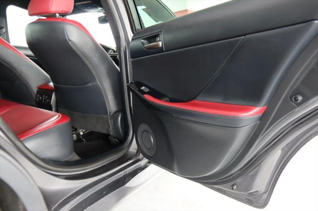 2023 Lexus IS 300 300