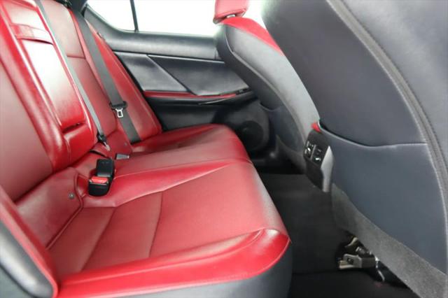2023 Lexus IS 300 300