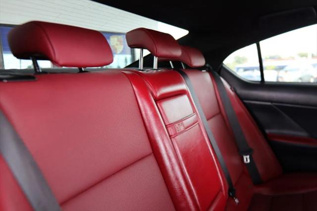 2023 Lexus IS 300 300