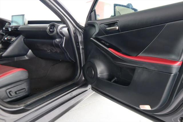 2023 Lexus IS 300 300
