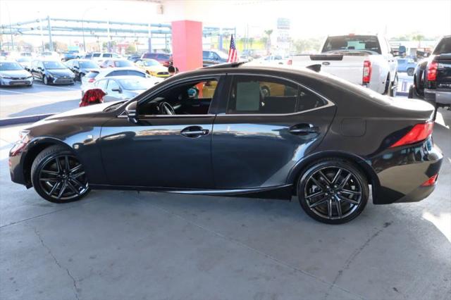 2018 Lexus IS 300 300