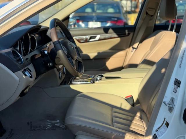 2014 Mercedes-Benz C 250 Luxury