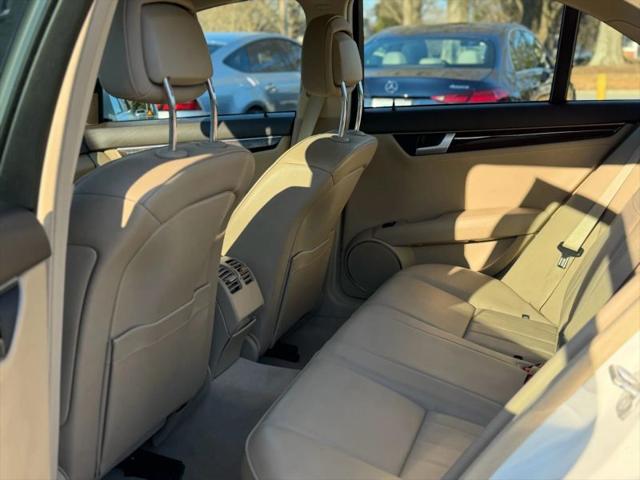 2014 Mercedes-Benz C 250 Luxury