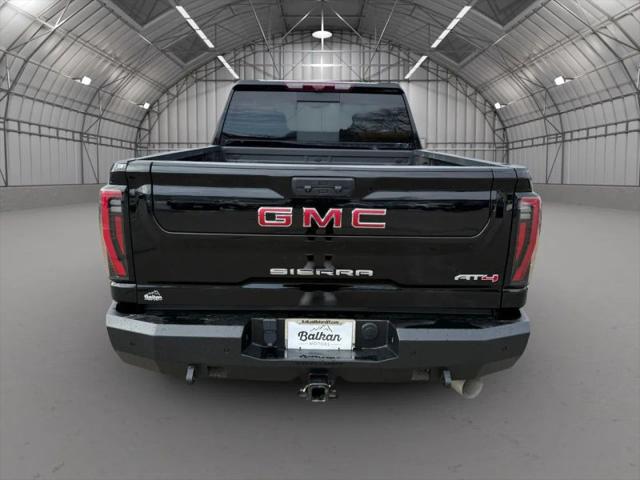 2024 GMC Sierra 3500HD 4WD Crew Cab Standard Bed AT4