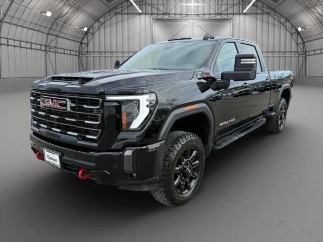 2024 GMC Sierra 3500HD 4WD Crew Cab Standard Bed AT4
