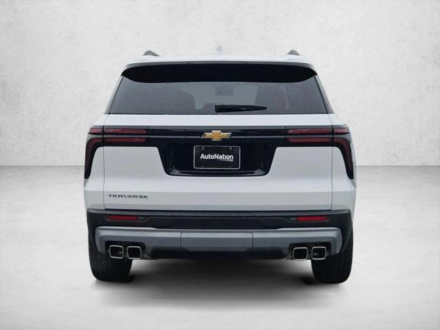 2026 Chevrolet Traverse FWD LT