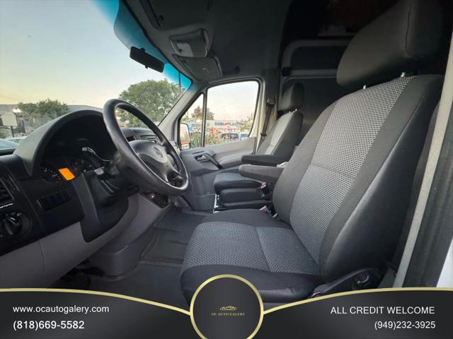 2012 Mercedes-Benz Sprinter 2500 Normal Roof