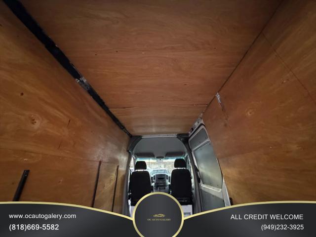 2012 Mercedes-Benz Sprinter 2500 Normal Roof