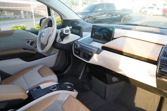 2014 BMW i3 Base