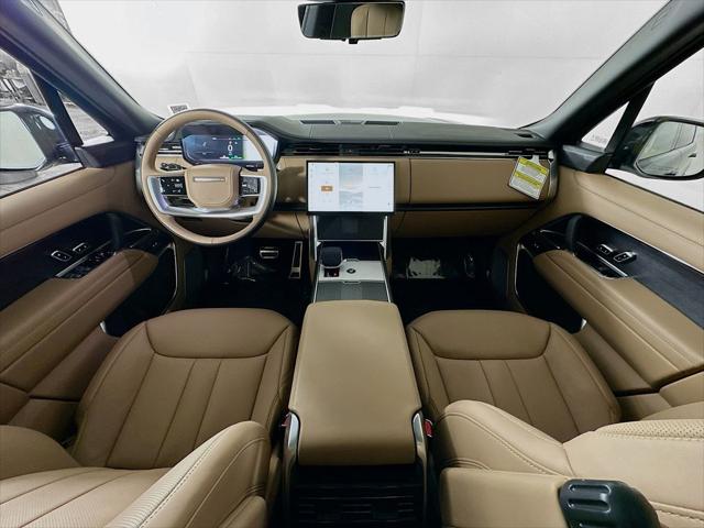 2026 Land Rover Range Rover P550e Autobiography