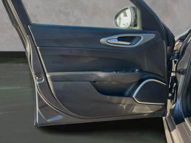2023 Alfa Romeo Giulia Veloce RWD
