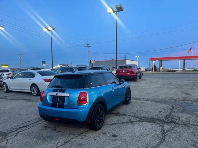 2015 MINI Hardtop Cooper