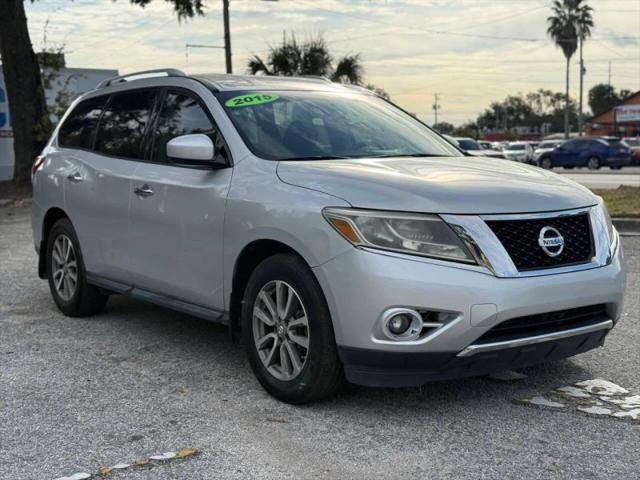 2015 Nissan Pathfinder SV