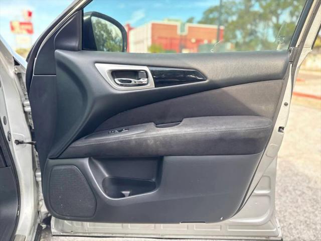 2015 Nissan Pathfinder SV