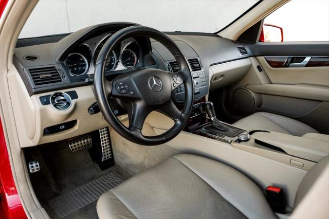 2011 Mercedes-Benz C-CLASS C 300 Luxury