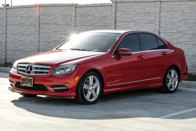 2011 Mercedes-Benz C-CLASS C 300 Luxury