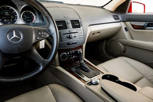 2011 Mercedes-Benz C-CLASS C 300 Luxury