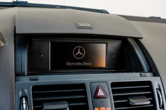 2011 Mercedes-Benz C-CLASS C 300 Luxury