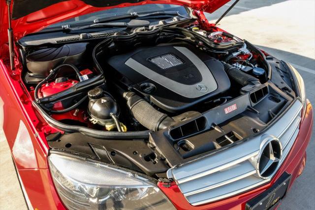 2011 Mercedes-Benz C-CLASS C 300 Luxury