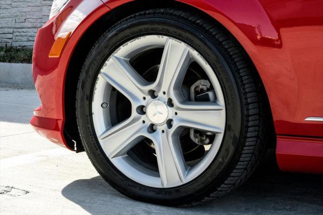 2011 Mercedes-Benz C-CLASS C 300 Luxury