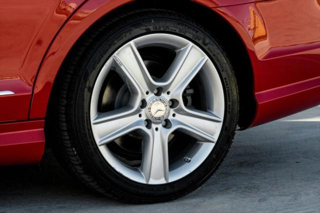 2011 Mercedes-Benz C-CLASS C 300 Luxury