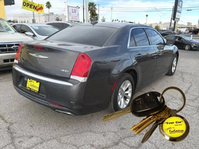2016 Chrysler 300 Limited
